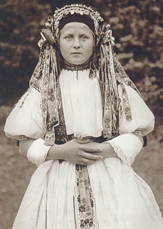  Slovak Bride in Traditional Wedding Dress 
